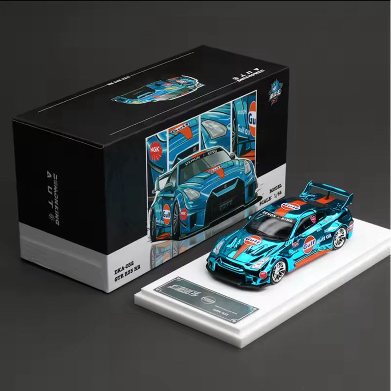 Demon King Nissan GT-R R35 RR Gulf Oil Chrome - 1:64 Scale